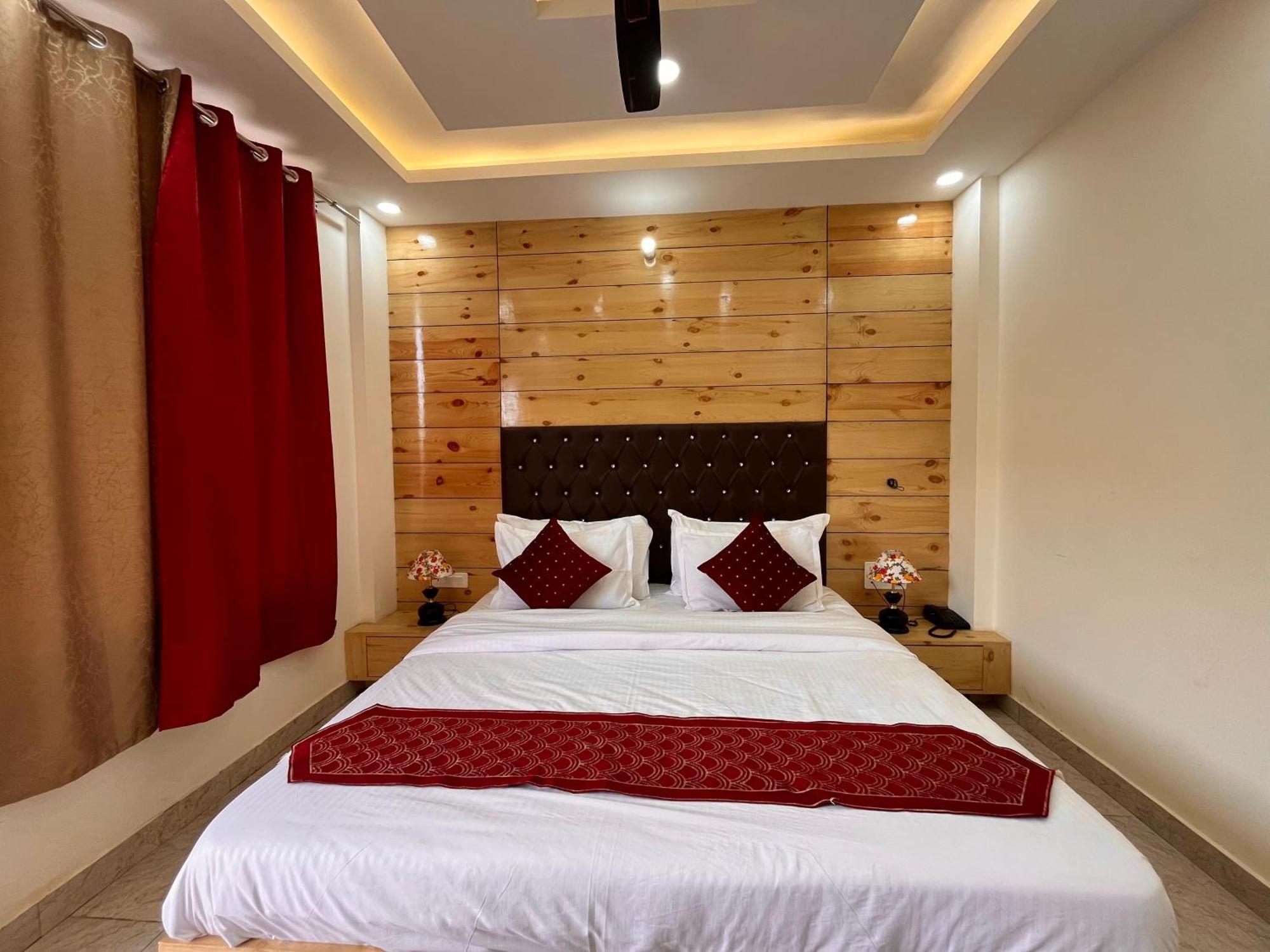 Kamlesh Lodge ภาวนาการ์ ภายนอก รูปภาพ